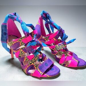 Gianni Bini Colorful Lace Up Stiletto Heels Size 8 Multicolor Strappy Sandals